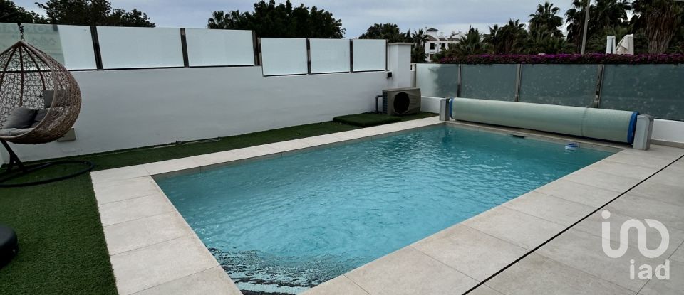 House 4 bedrooms of 132 m² in Nucleo Orihuela-Costa (03189)