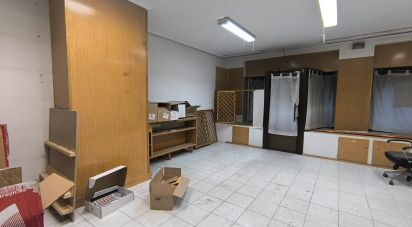 Tienda / local comercial de 142 m² en León (24008)