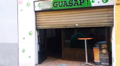 Shop / premises commercial of 90 m² in León (24007)