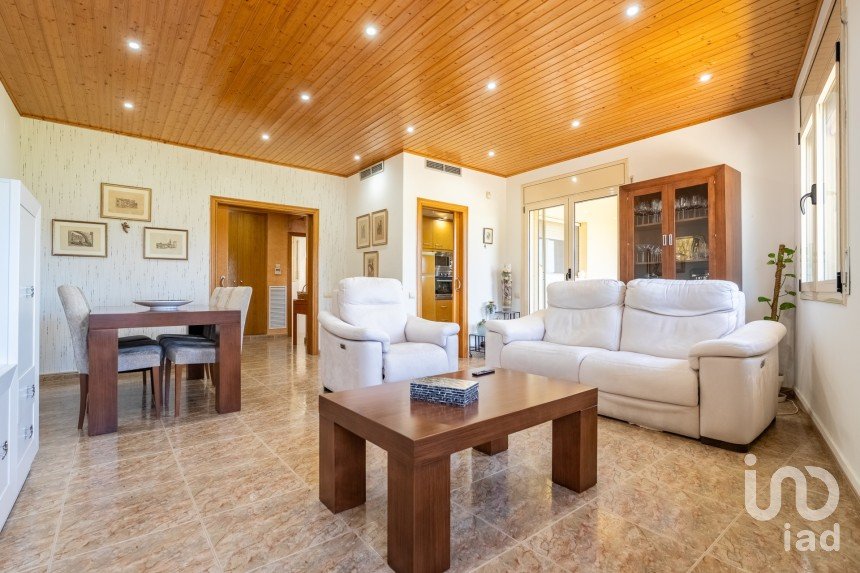 Maison 3 chambres de 180 m² à Amposta (43870)