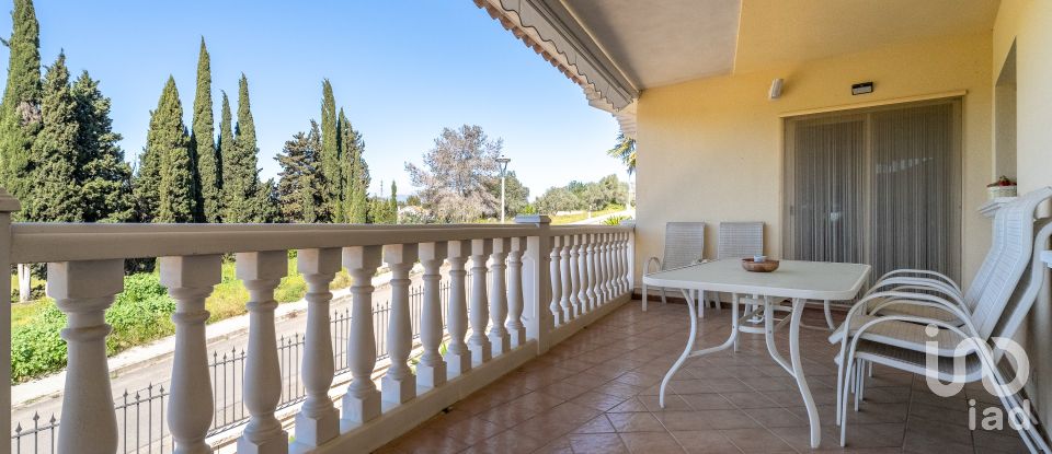 Maison 3 chambres de 180 m² à Amposta (43870)