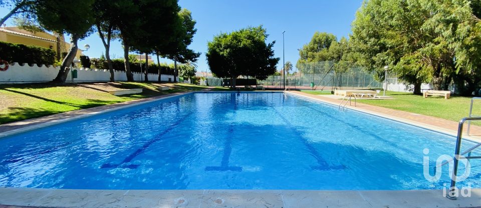 Cottage 4 bedrooms of 450 m² in La Almadraba (03560)