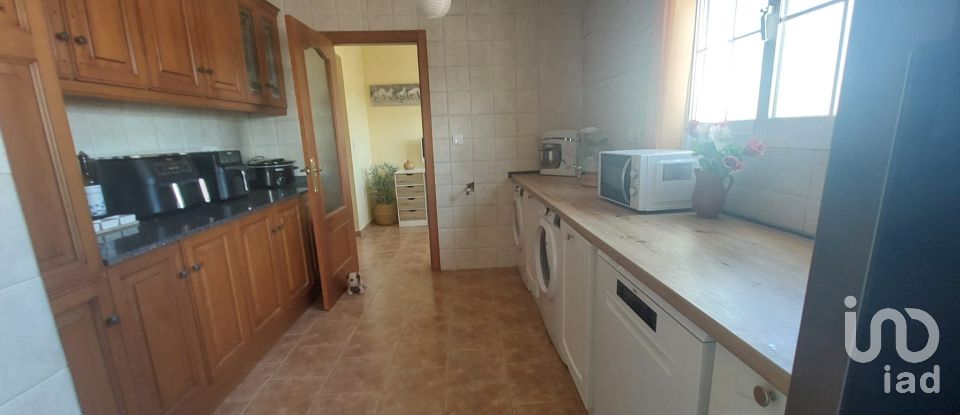 Casa de muntanya 3 habitacions de 141 m² a Dolores (03150)