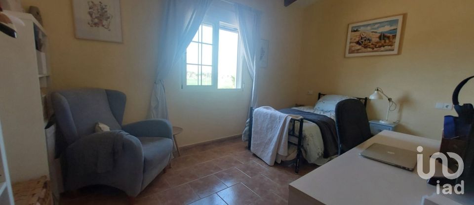 Casa de muntanya 3 habitacions de 141 m² a Dolores (03150)