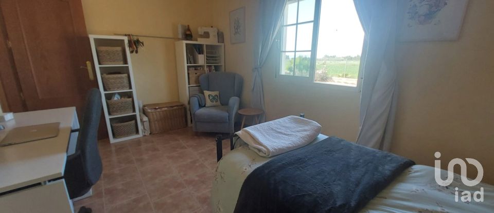 Casa de muntanya 3 habitacions de 141 m² a Dolores (03150)