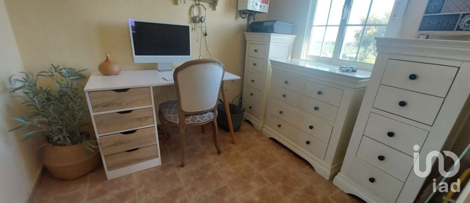 Casa de muntanya 3 habitacions de 141 m² a Dolores (03150)