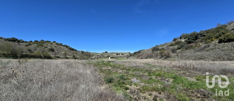 Terreno de 49.315 m² en Los Santos de la Humosa (28817)