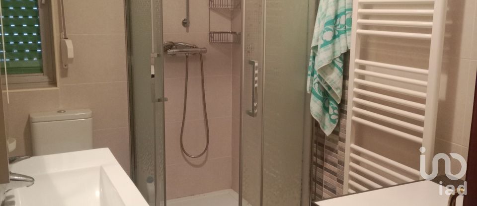 Casa 6 habitaciones de 264 m² en Santa Colomba de La Vega (24764)