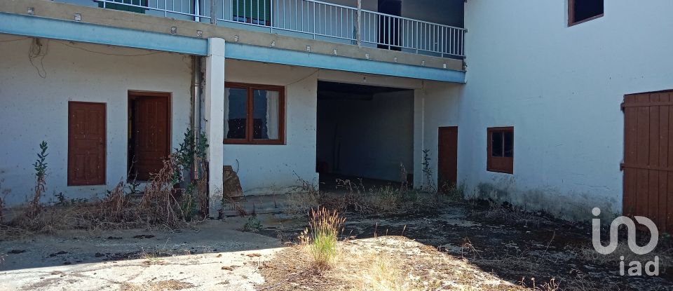 Casa 6 habitaciones de 264 m² en Santa Colomba de La Vega (24764)