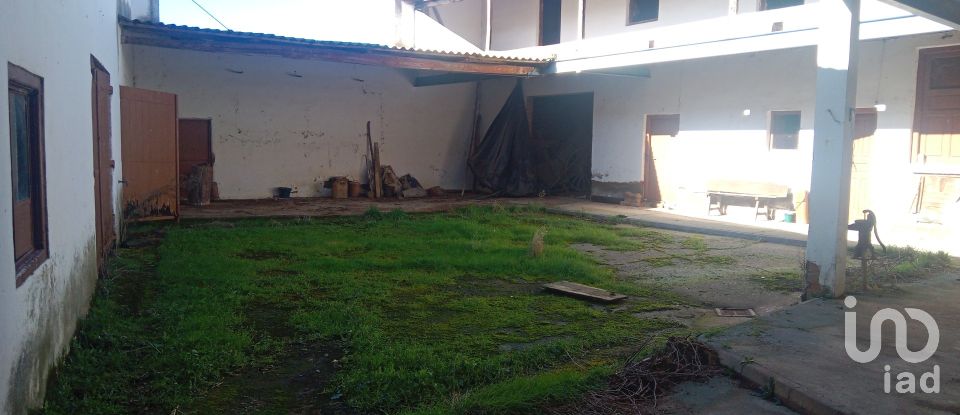 Casa 6 habitaciones de 264 m² en Santa Colomba de La Vega (24764)