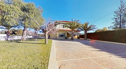 Casa rústica 5 habitaciones de 483 m² en Novelda (03660)