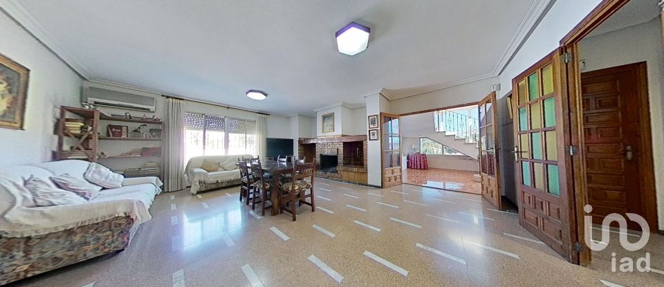 Country home 5 bedrooms of 483 m² in Novelda (03660)