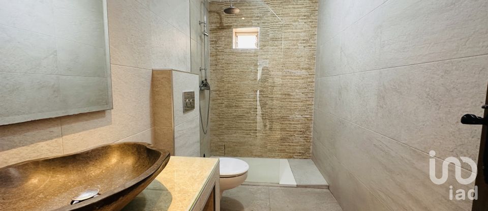 House 2 bedrooms of 160 m² in Coveta Fuma (03560)