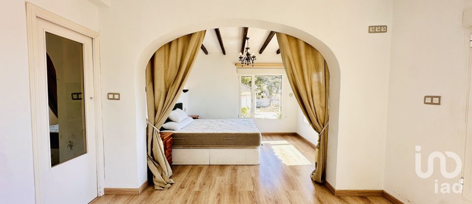 House 2 bedrooms of 160 m² in Coveta Fuma (03560)