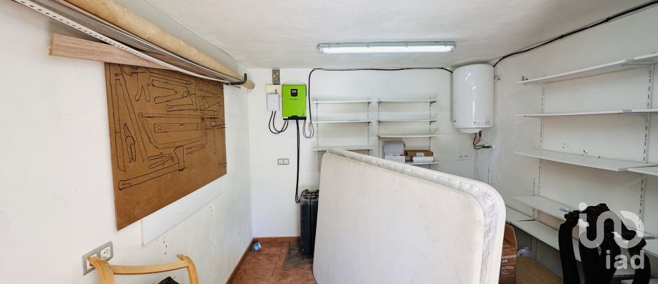 House 2 bedrooms of 160 m² in Coveta Fuma (03560)