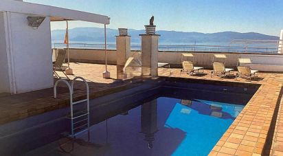 Ático 5 habitaciones de 605 m² en Sanxenxo (36960)