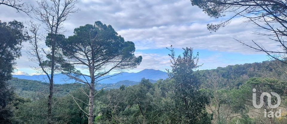 Terrain à bâtir de 852 m² à Vallgorguina (08471)