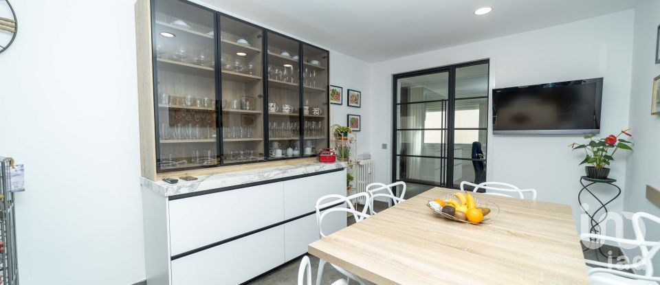 Pis 4 habitacions de 203 m² a León (24002)