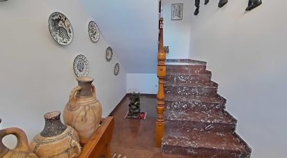 Maison 4 chambres de 375 m² à Balaguer (25600)