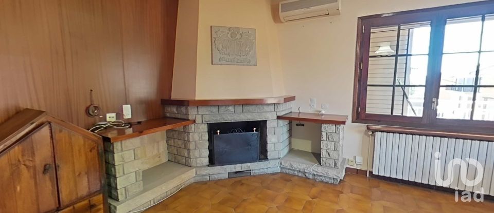 House 4 bedrooms of 375 m² in Balaguer (25600)