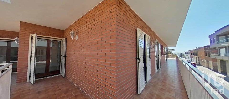 House 4 bedrooms of 375 m² in Balaguer (25600)