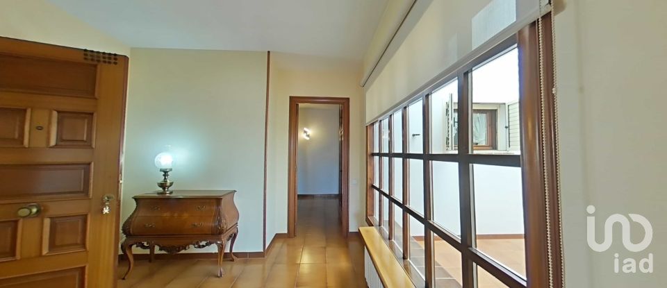 House 4 bedrooms of 375 m² in Balaguer (25600)