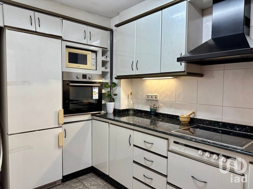 Casa 3 habitaciones de 187 m² en Alzira (46600)