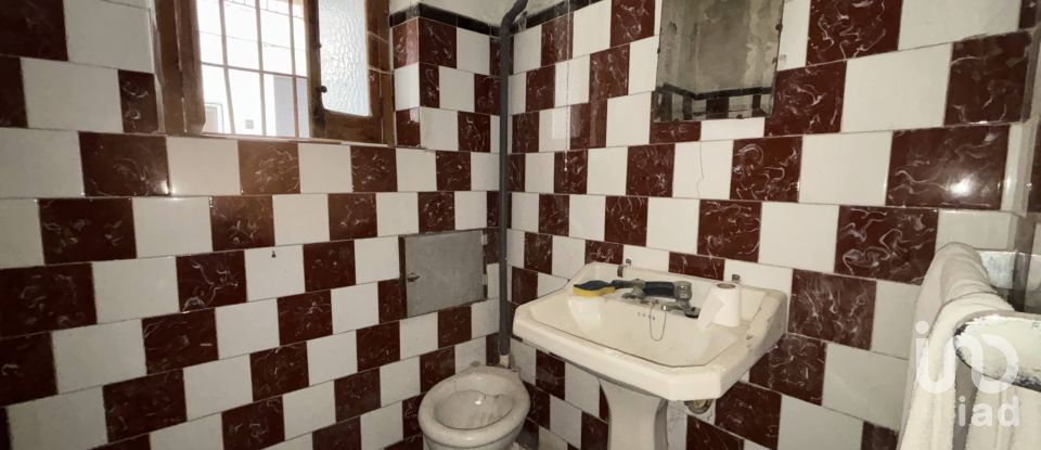 Village house 5 bedrooms of 367 m² in Castell de Castells (03793)