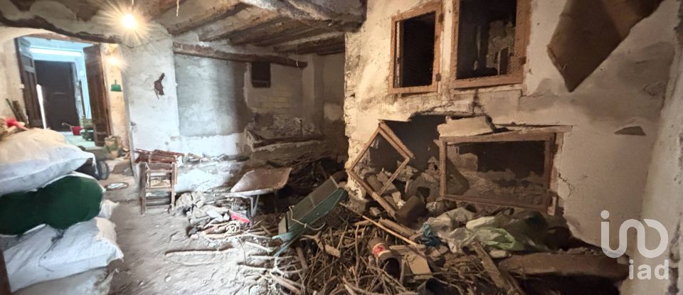 Village house 5 bedrooms of 367 m² in Castell de Castells (03793)