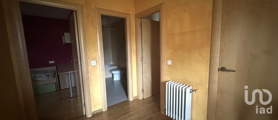 Maison 3 chambres de 210 m² à Carbajal de La Legua (24196)