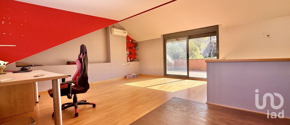 Casa 4 habitaciones de 179 m² en Sant Andreu de Llavaneres (08392)