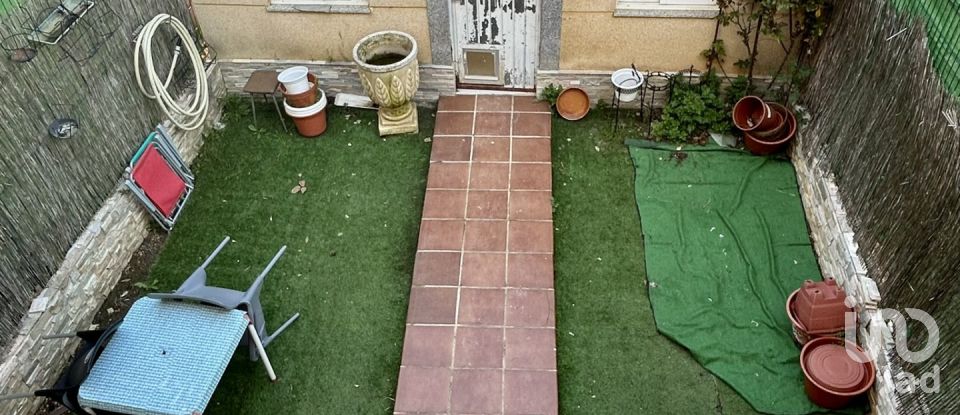 Casa 4 habitaciones de 160 m² en La Virgen del Camino (24198)