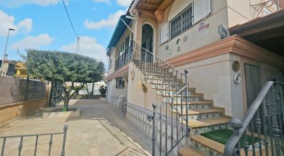 Cottage 4 bedrooms of 185 m² in Calabardina (30889)