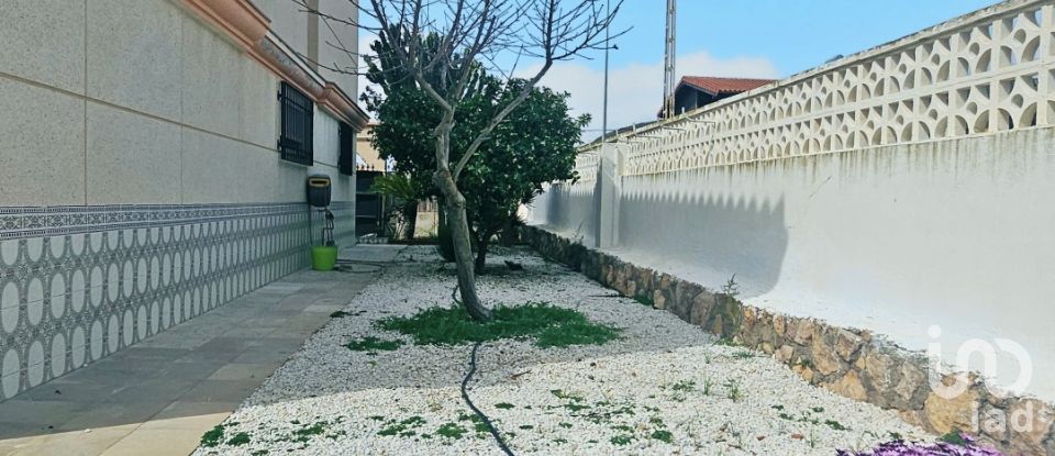 Chalet 4 habitaciones de 185 m² en Calabardina (30889)