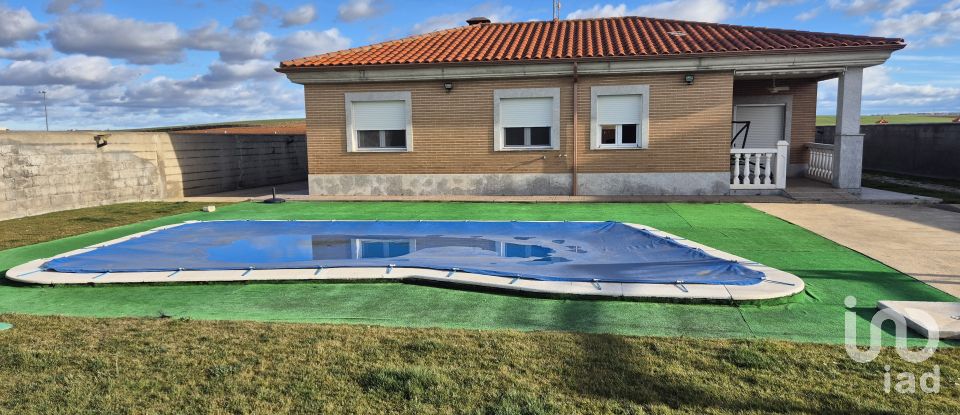 Casa 4 habitaciones de 167 m² en San Cristóbal de la Cuesta (37439)