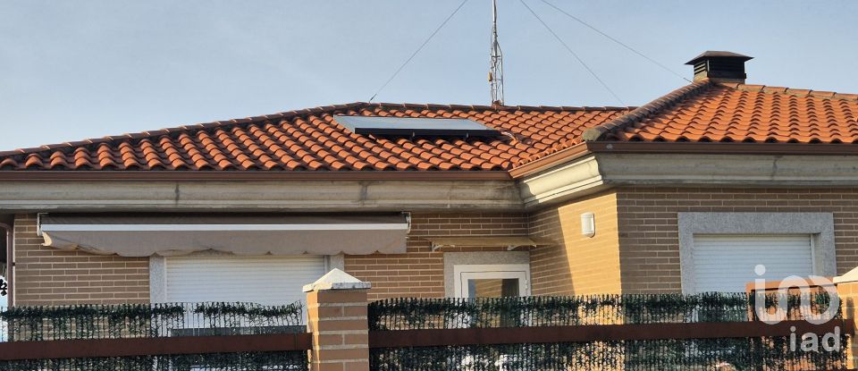 Casa 4 habitaciones de 167 m² en San Cristóbal de la Cuesta (37439)