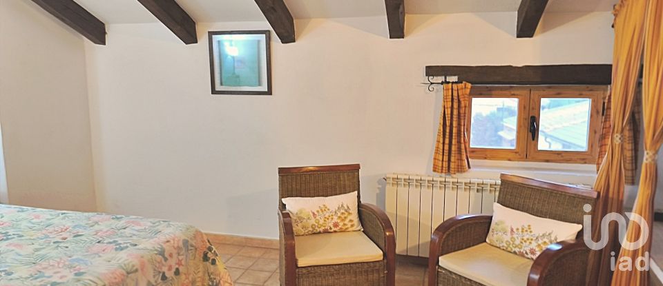 Casa rural 4 habitaciones de 221 m² en Esteras de Medinaceli (42230)