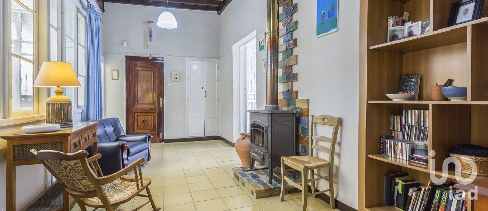 Casa señorial 10 habitaciones de 368 m² en Chiclana de la Frontera (11130)