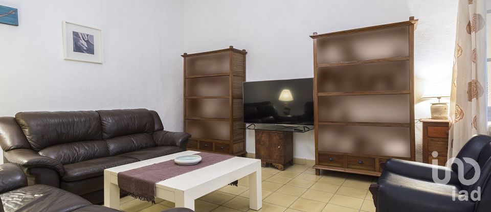 Casa señorial 10 habitaciones de 368 m² en Chiclana de la Frontera (11130)