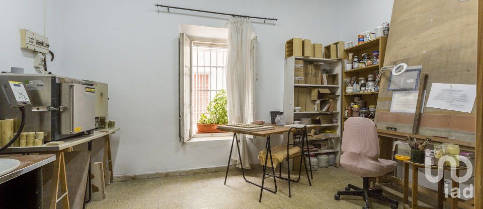 Casa señorial 10 habitaciones de 368 m² en Chiclana de la Frontera (11130)