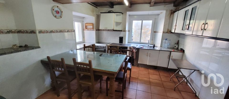 House 4 bedrooms of 125 m² in Vilaoudriz (27729)