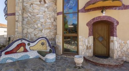 Casa 6 habitaciones de 300 m² en Sant Boi de Llobregat (08830)