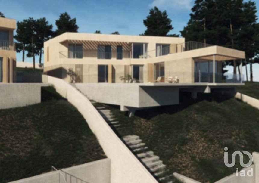 Maison 4 chambres de 221 m² à Palmeira (15959)