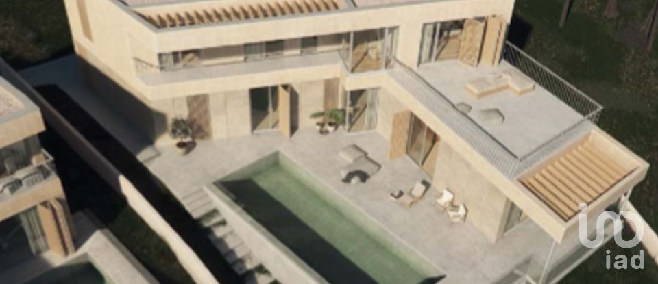 Maison 4 chambres de 221 m² à Palmeira (15959)