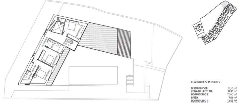 Maison 4 chambres de 221 m² à Palmeira (15959)