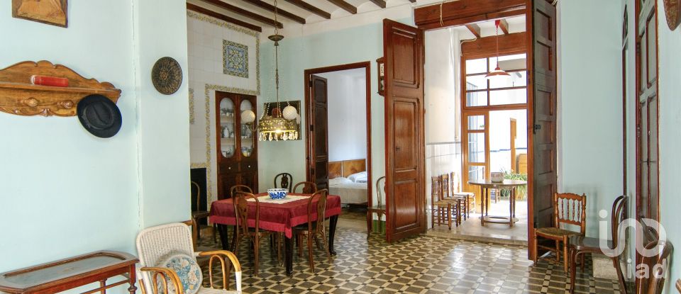 Mansion 6 bedrooms of 243 m² in La Font d'en Carros (46717)