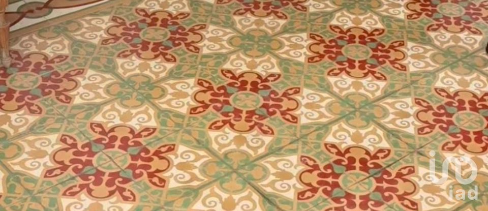 Mansion 6 bedrooms of 243 m² in La Font d'en Carros (46717)