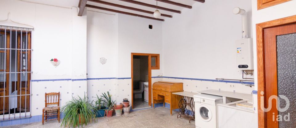 Mansion 6 bedrooms of 243 m² in La Font d'en Carros (46717)