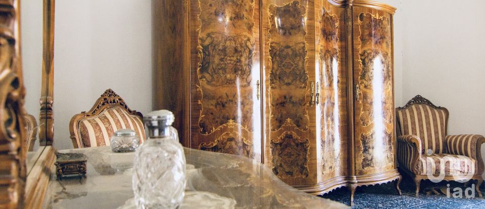 Mansion 6 bedrooms of 243 m² in La Font d'en Carros (46717)