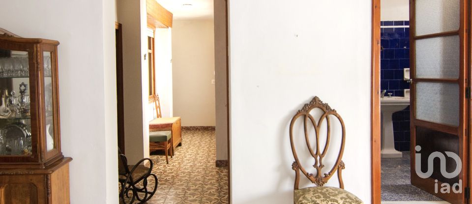 Mansion 6 bedrooms of 243 m² in La Font d'en Carros (46717)